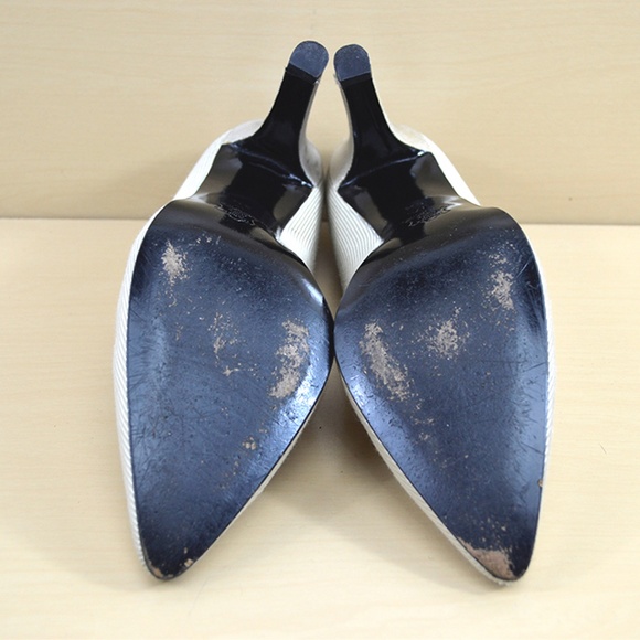YVES SAINT LAURENT *VINTAGE* PUMP #170-27